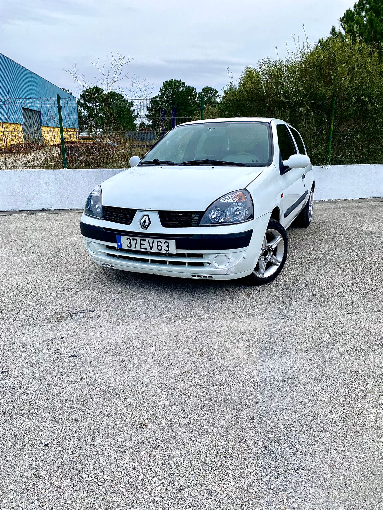RENAULT CLIO 1.5 DCI