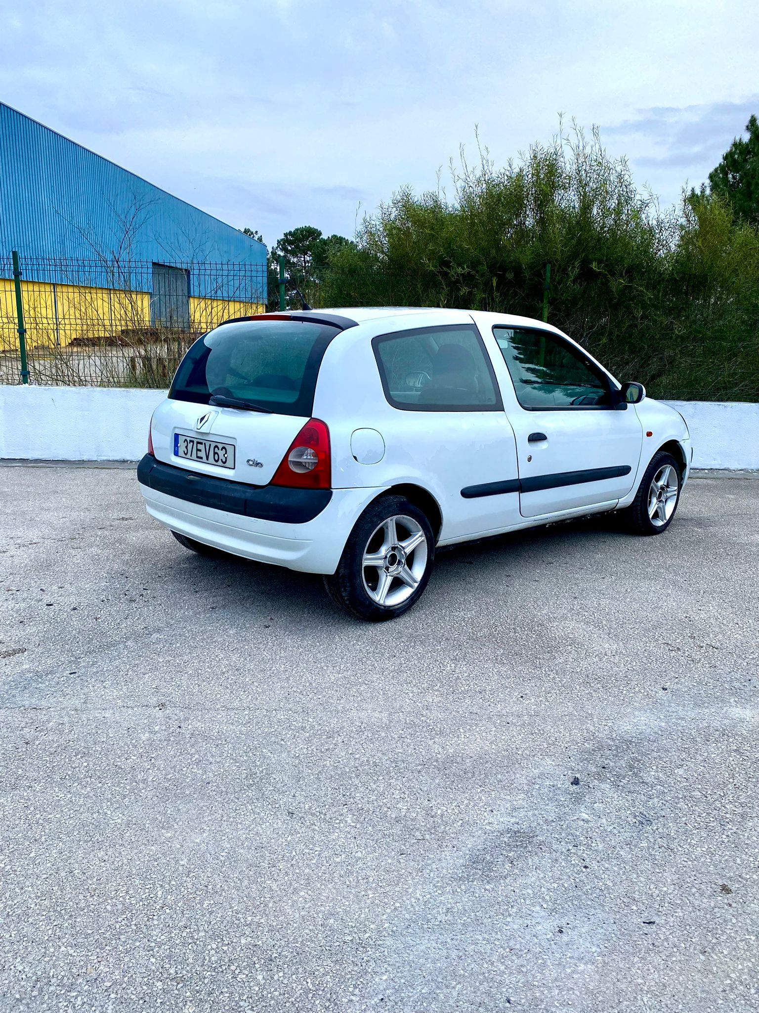 RENAULT CLIO 1.5 DCI