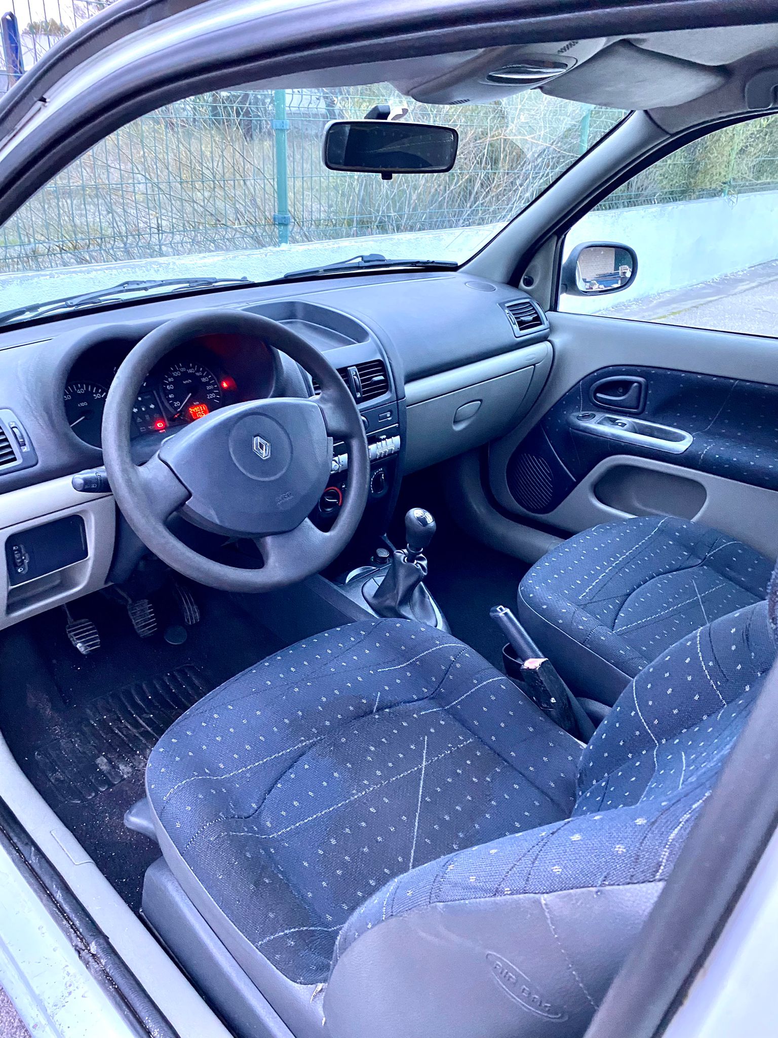 RENAULT CLIO 1.5 DCI