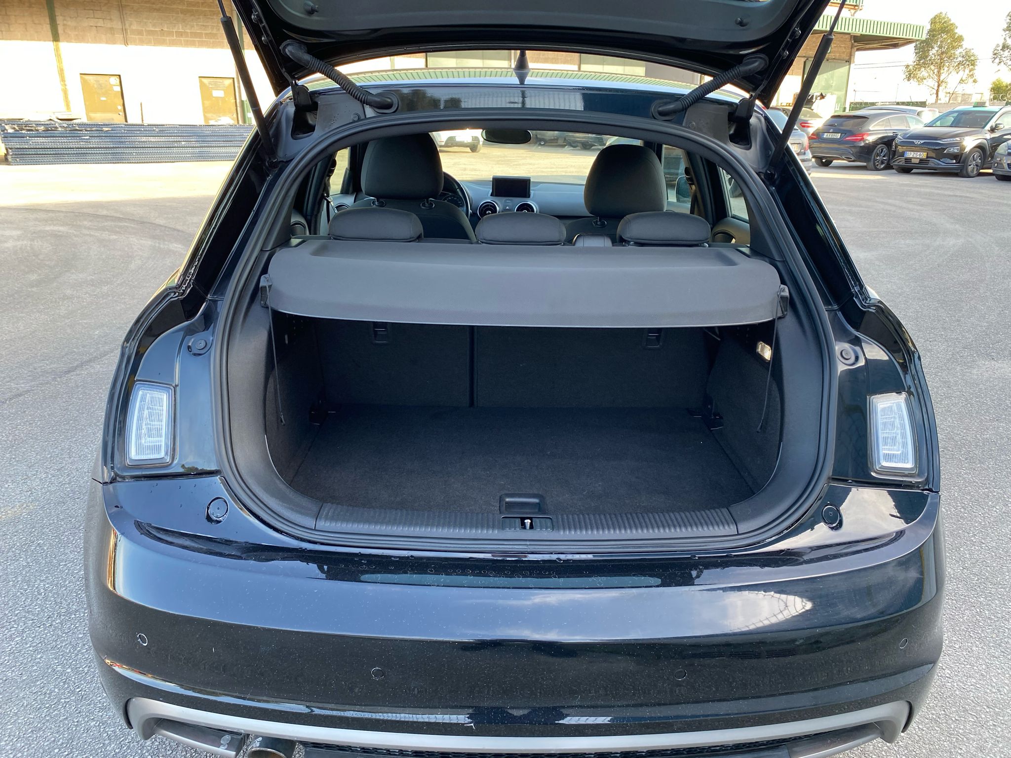 AUDI A1 1.6 TDI S-LINE